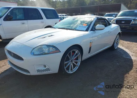 2008 Jaguar Xkr z USA, uszkodzony, nr VIN SAJWA44C889B27707